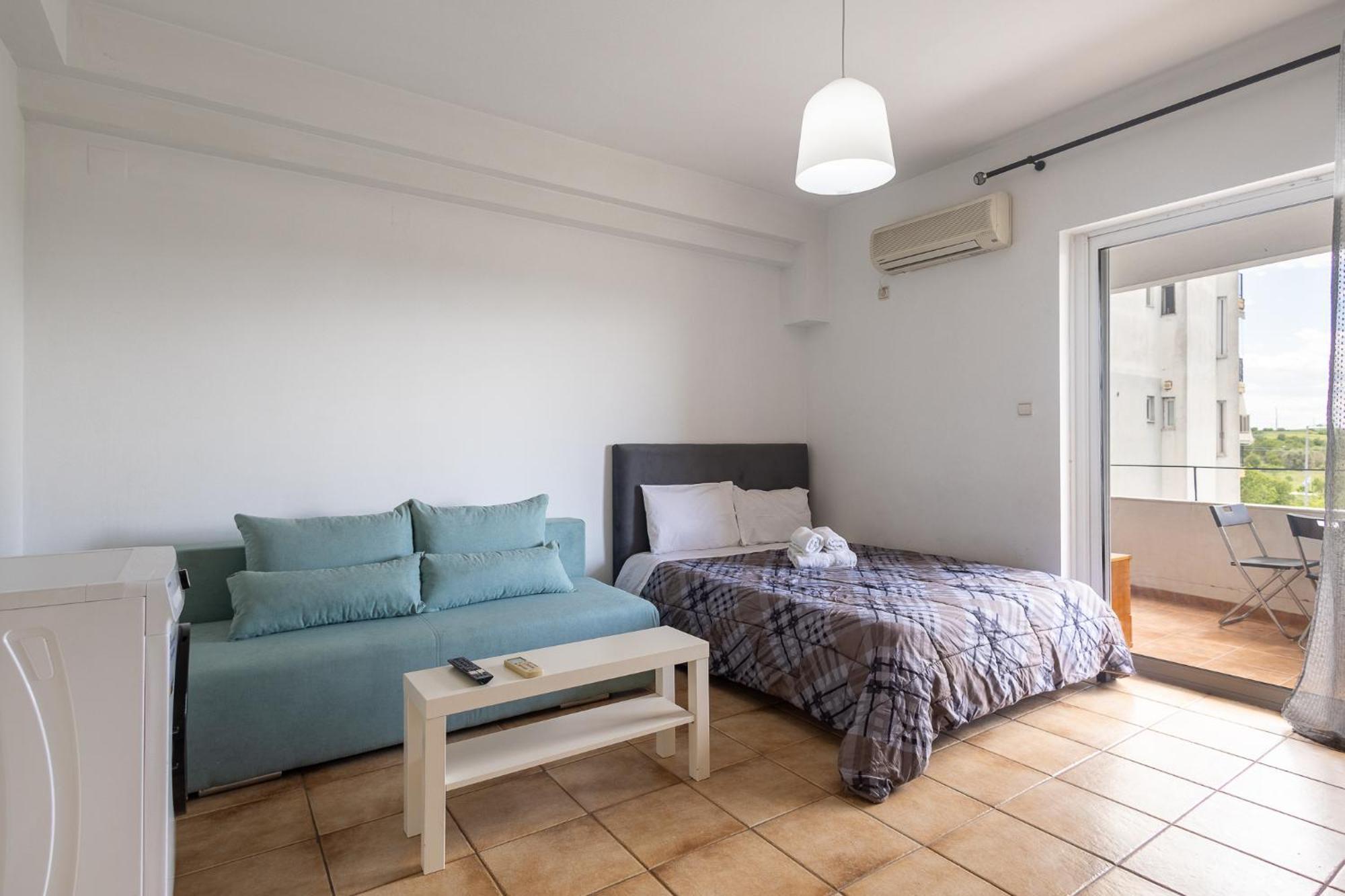 Elia Mini Suites 6 Larissa Buitenkant foto